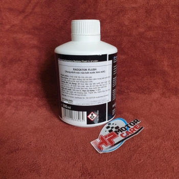 Dung dịch vệ sinh két nước Bluechem Radiator Flush